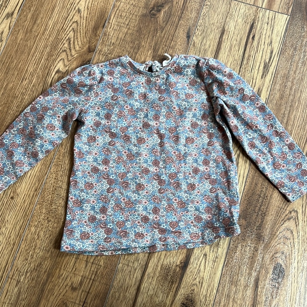 🍒2 for $10🍒Floral Toddler Top